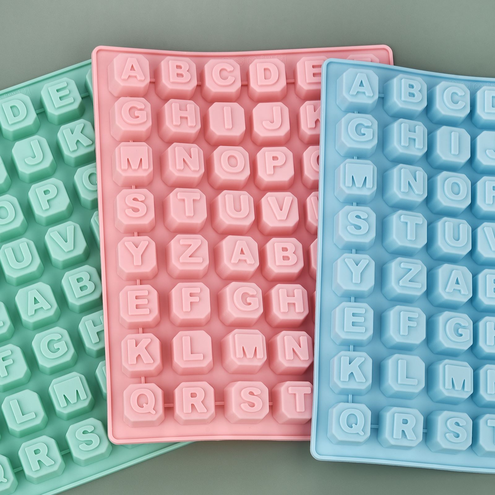 Natural Making Soap - Molde de silicone com 48 letras